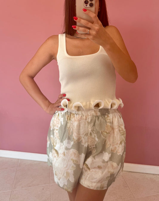 Shorts flowers