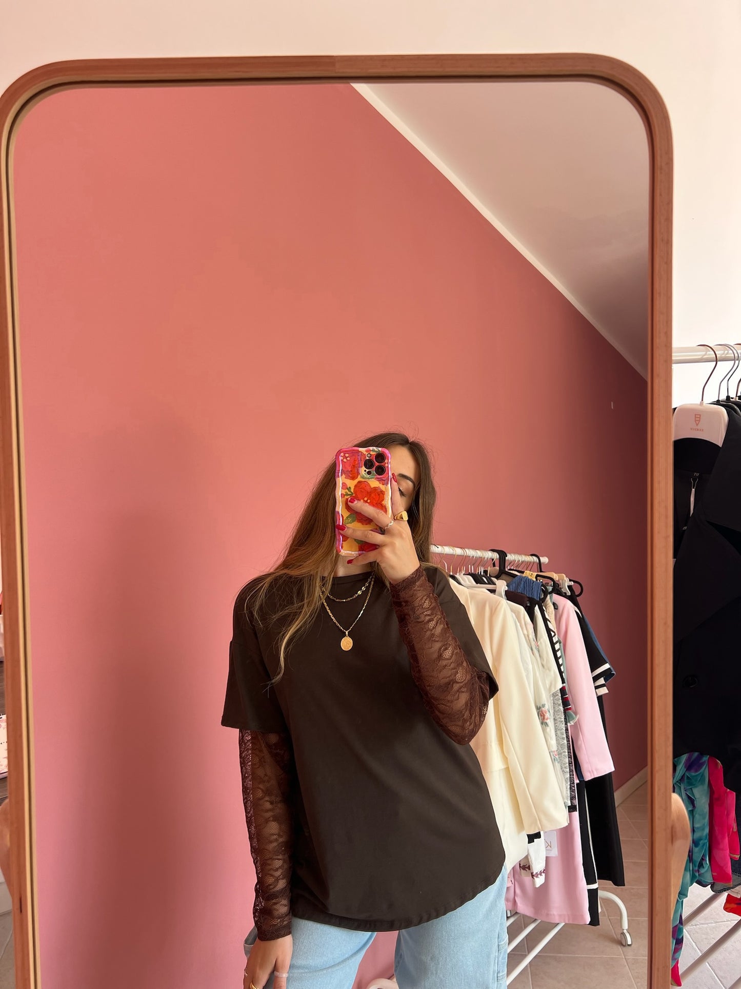 Maglia manica in pizzo